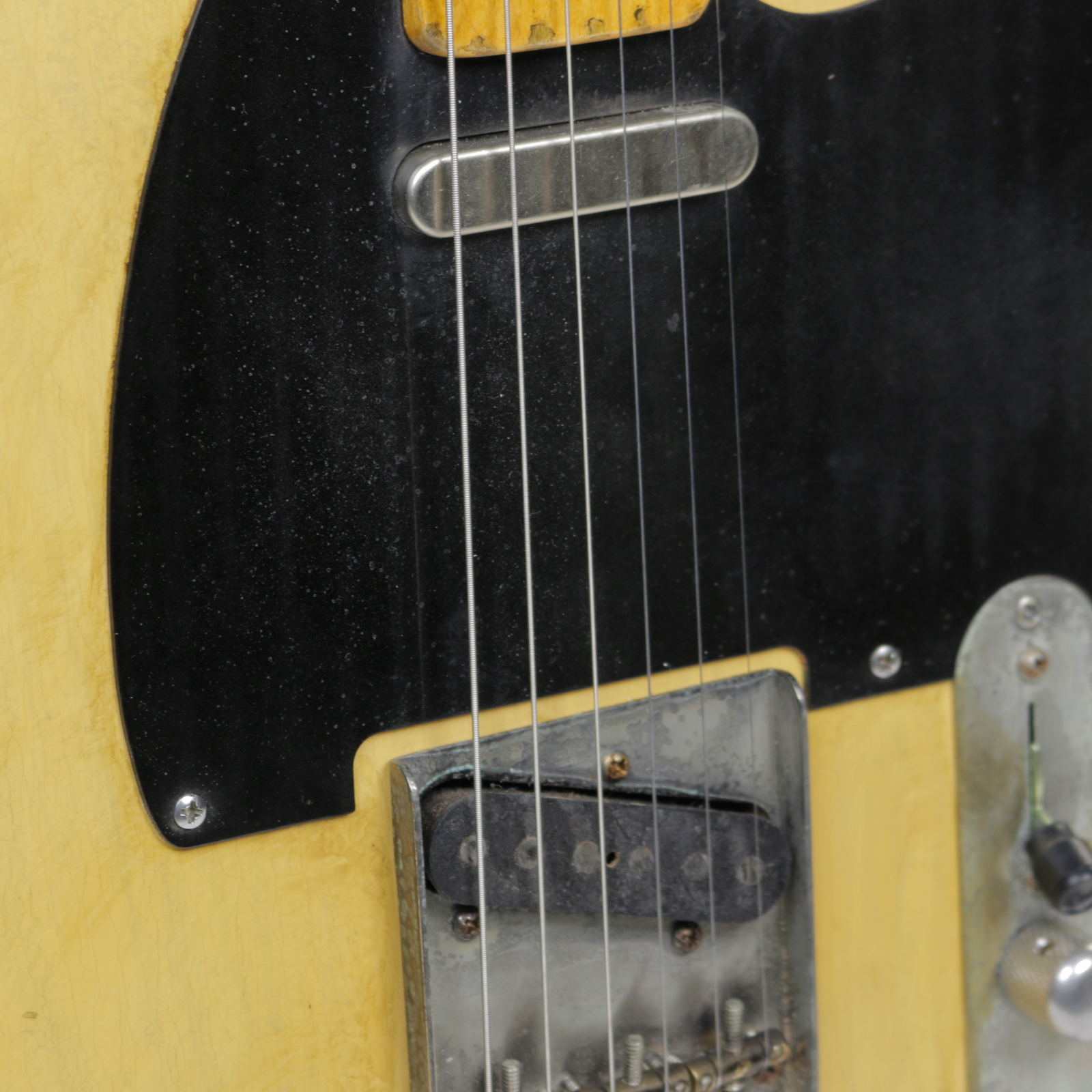 Hardware and Pickguard detail